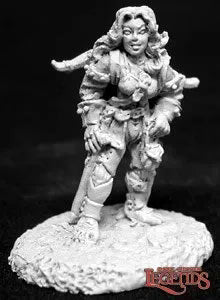 Elia Shadowfeet, Female Halfling Thief 02676