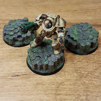 Basalt Rock 40mm Round Bases 3 stuks