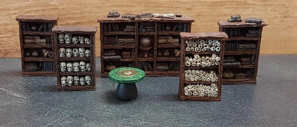 Boekenkasten set 5 delig inclusief Wizards Table