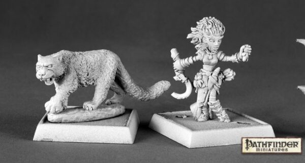 Reaper Miniatures Lini Iconic Gnome Druid and Droogami Snow Leopard 60020 (metal)