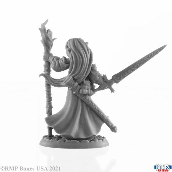Reaper Miniatures Lysette, Elven Mage 30001