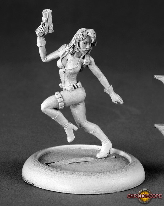 Reaper Miniatures Natalia, Female Secret Agent 50149