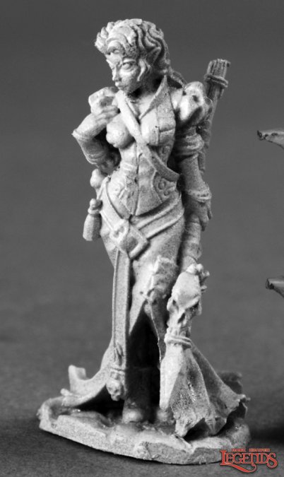Reaper Miniatures Hyrekia, Dragonthrall Mage (Metal) 03648