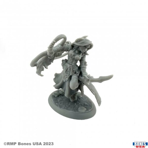 Reaper MIniatures Elsabeth, Female Vampire 30164